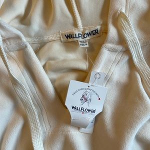 Cropped hoodie NWT